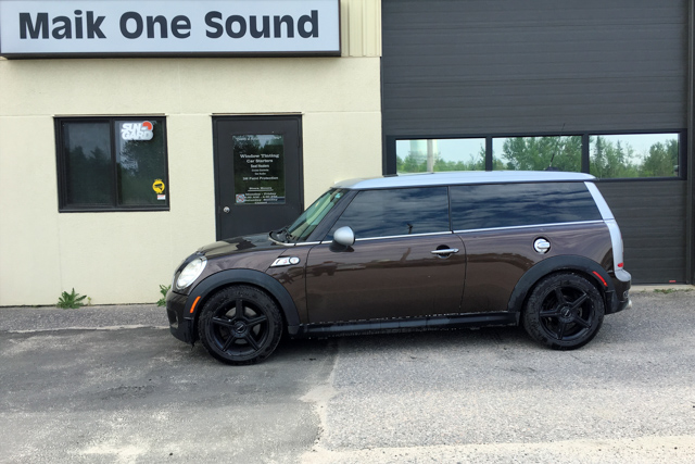 2010 Mini S with professional window tint in North Bay